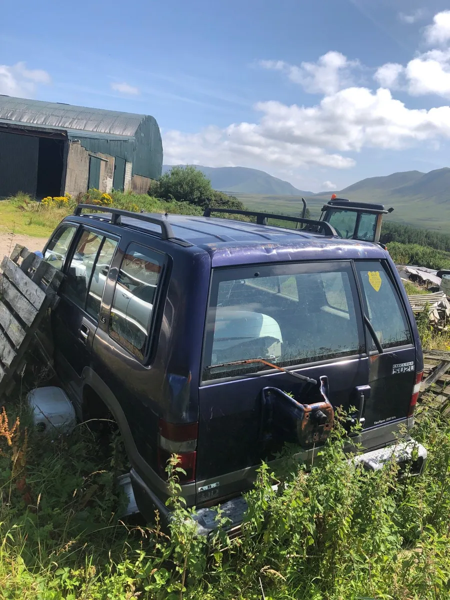 Isuzu trooper Jeep - Image 3