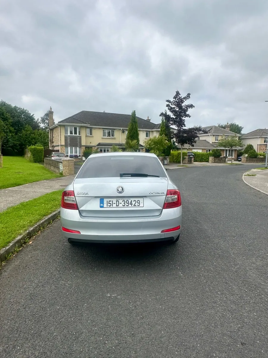 2015 Skoda Octavia 1.6 tdi 5 speed manual - Image 3