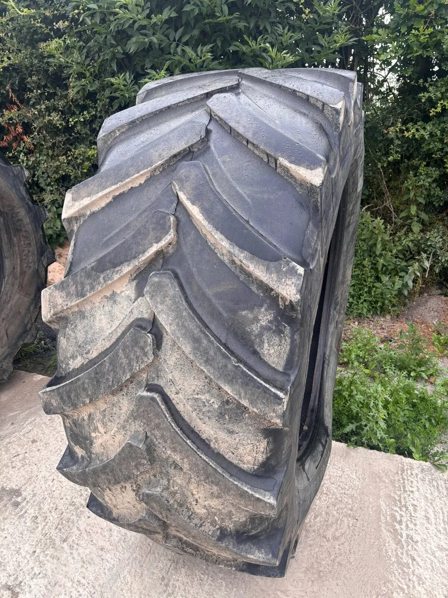 Ceat 650/65R38 - Image 2