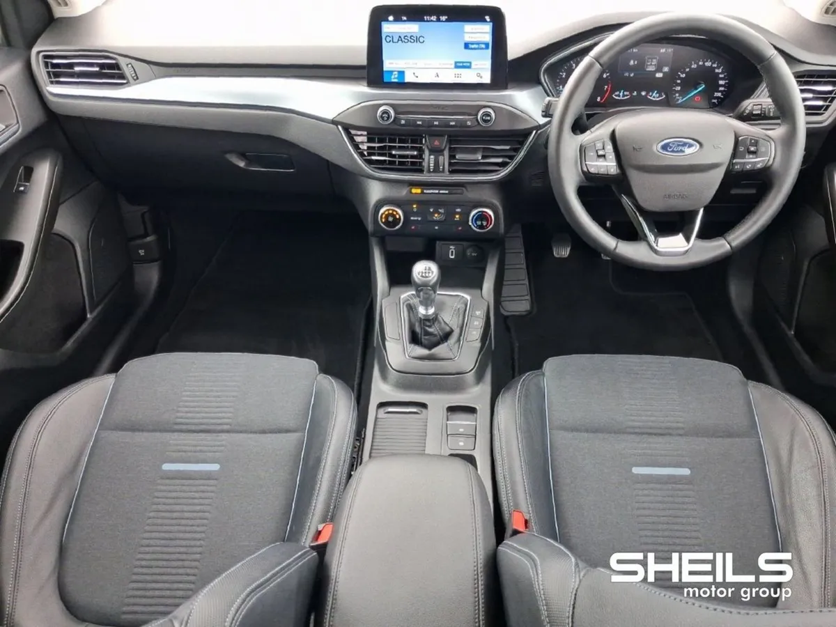Ford Focus 1.0 Ecoboost 125PS Titanium Active - Image 3