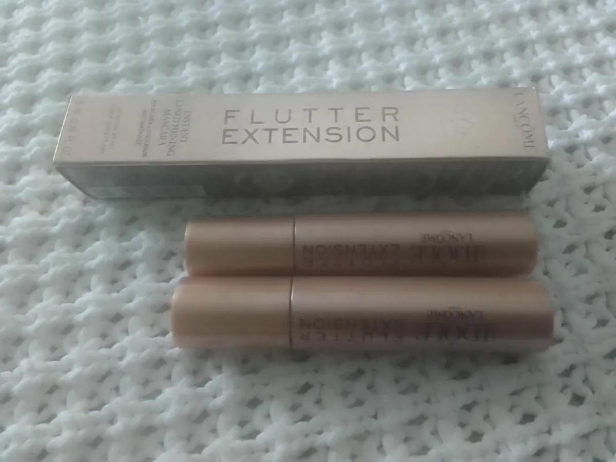LANCOME FLUTTER EXTENSION MASCARA  +2 TRAVEL SIZES - Image 2