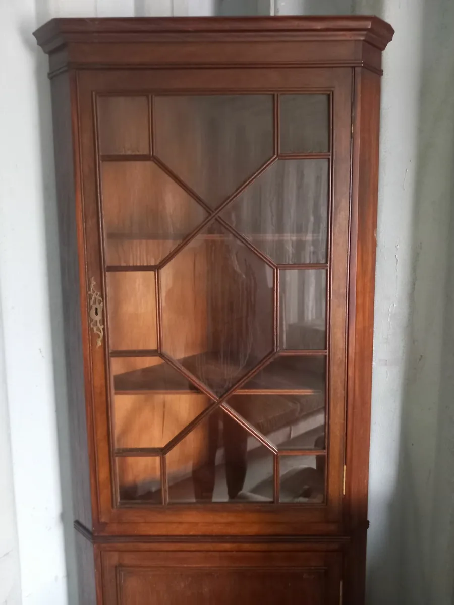 Corner cabinet - Image 4