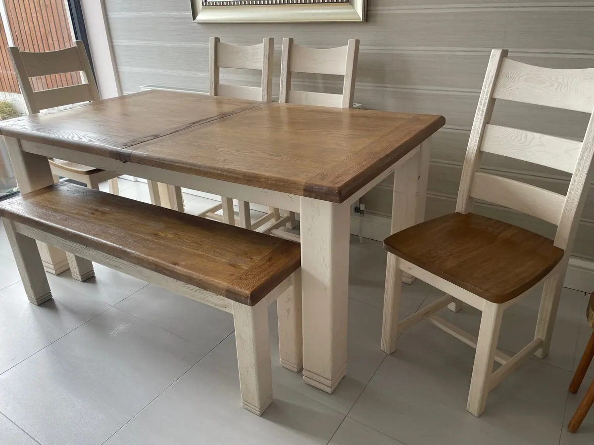 Kitchen table, bench and chairs - Image 4