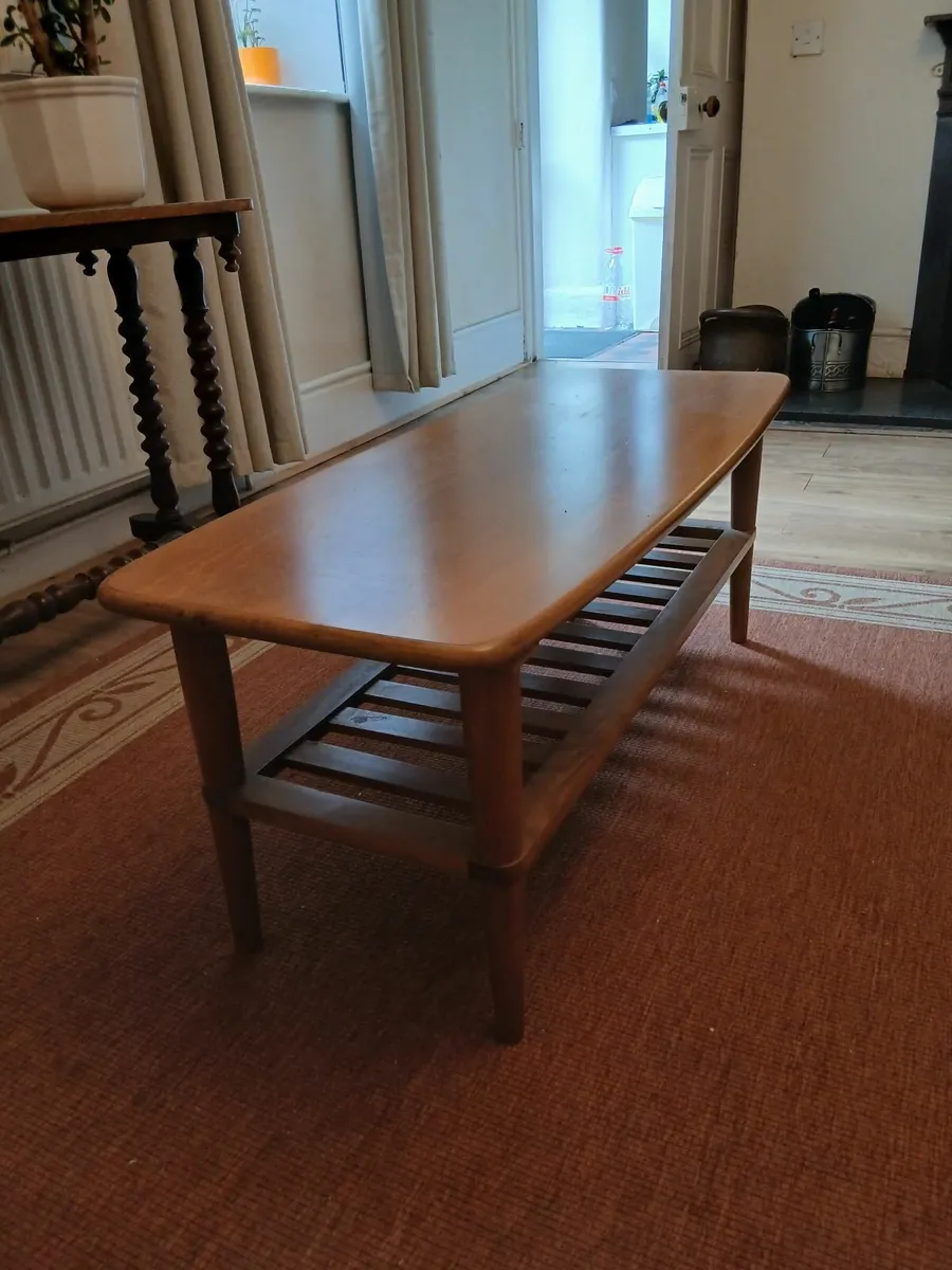 Vintage mid century 2 tier coffee table in mint co - Image 4