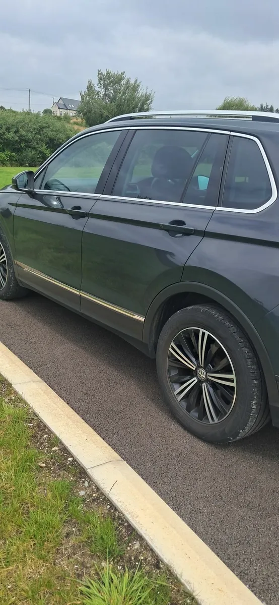Volkswagen Tiguan 2019 - Image 4