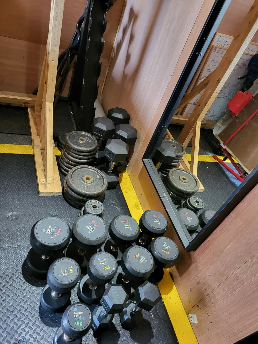 Dumbbells , bars, weights, benches - Image 4