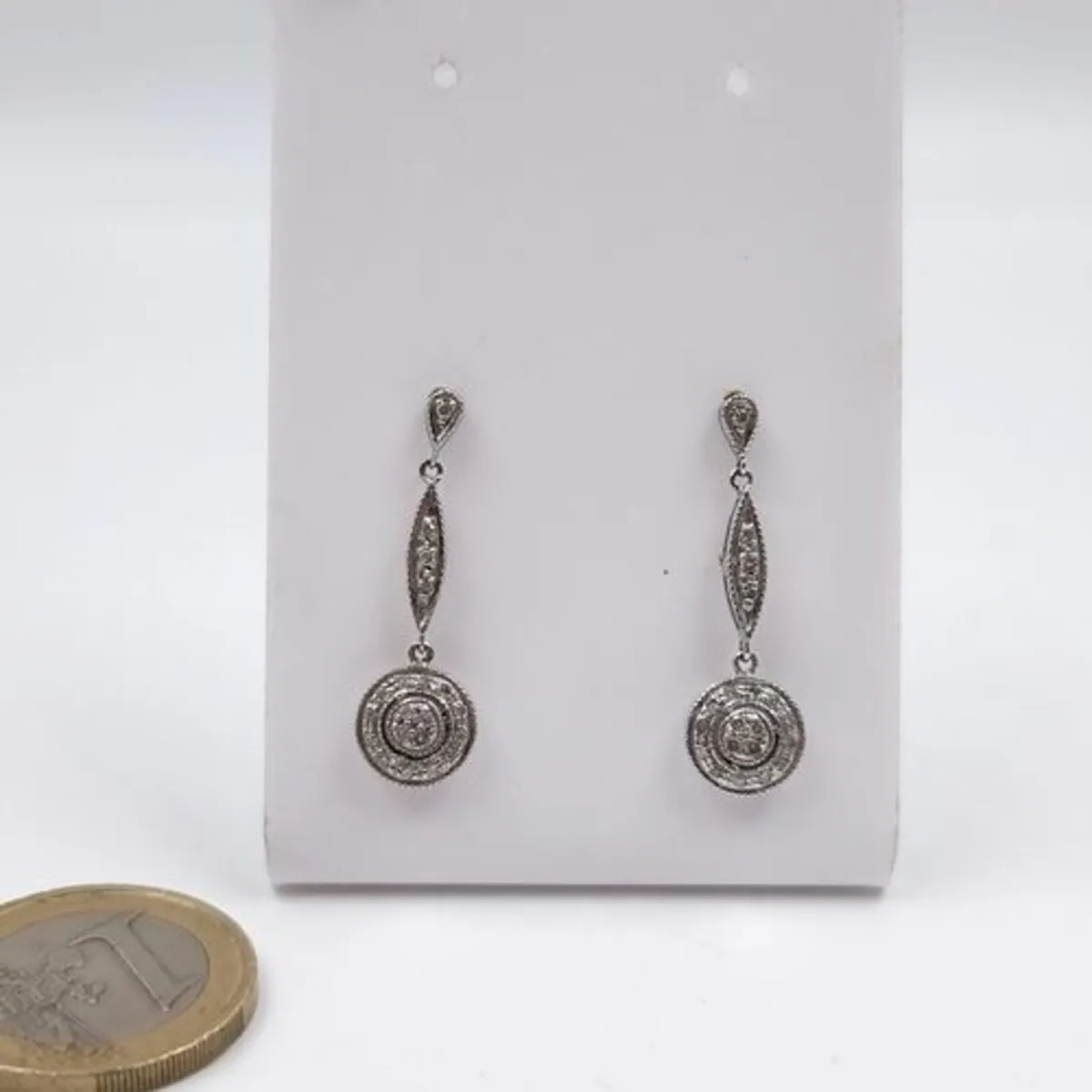 Star Lot-Luxury-Handpicked-Elegance-Antique - Image 1