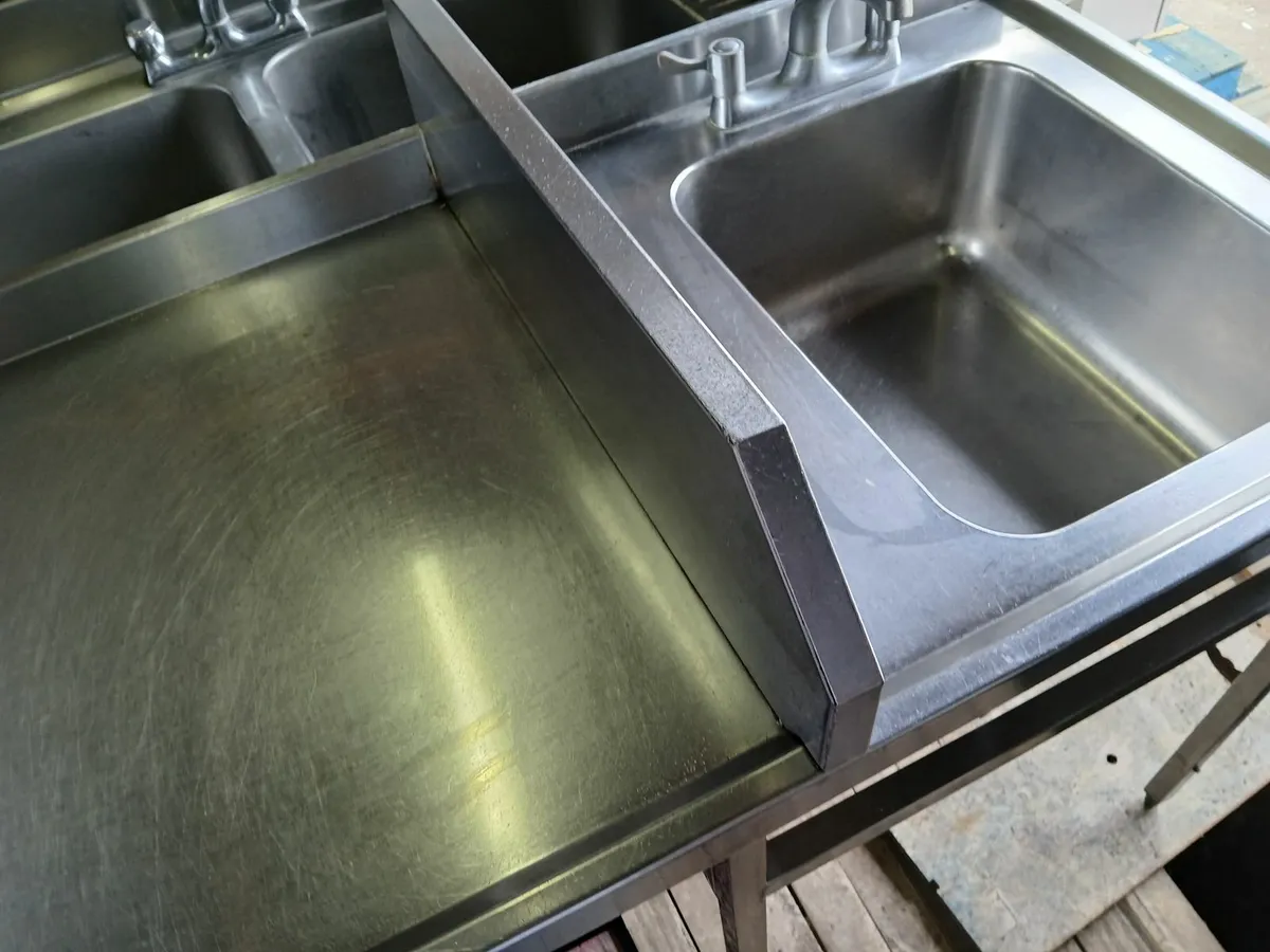 Stainless steel commrrcial sink unit drlivrted - Image 2