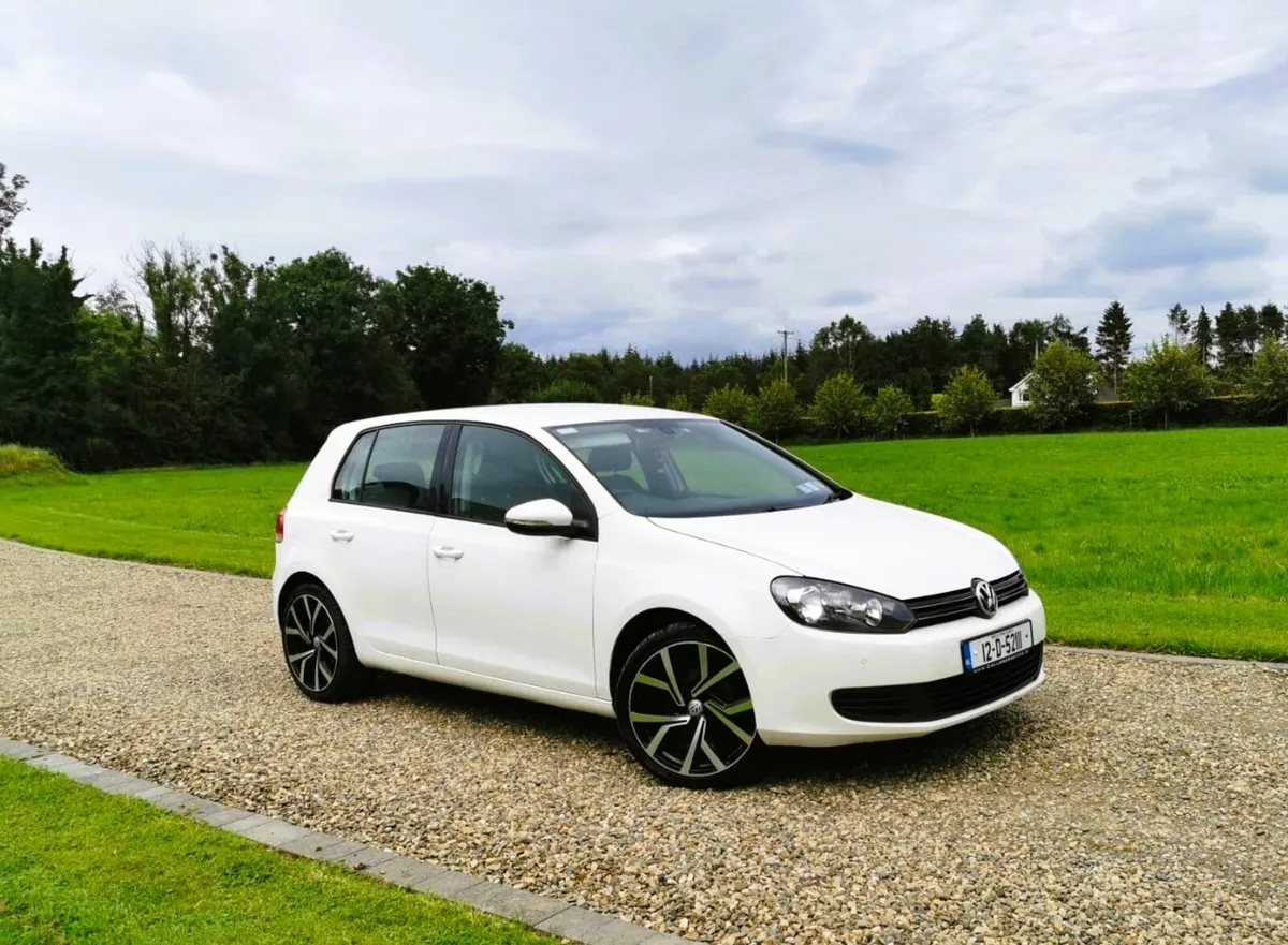 Volkswagen Golf 2012 - Image 1