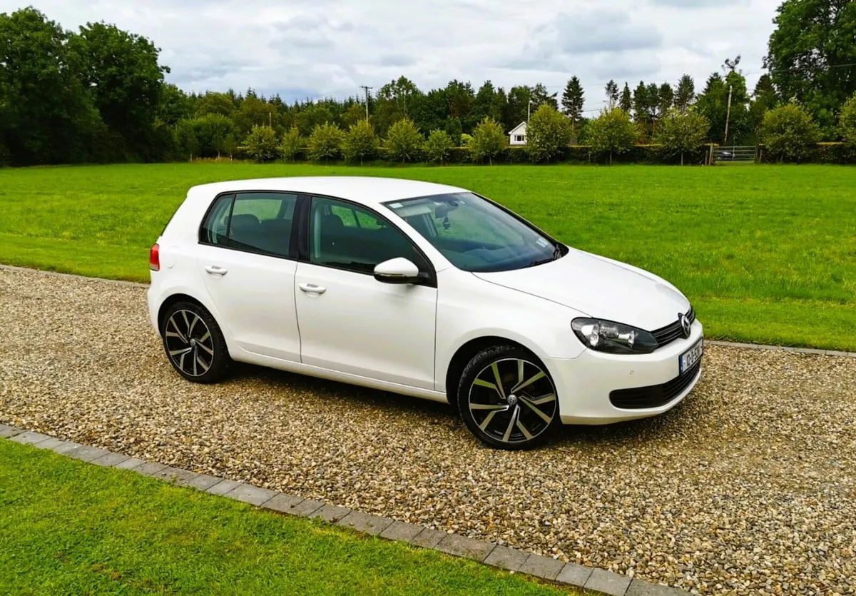 Volkswagen Golf 2012 - Image 3