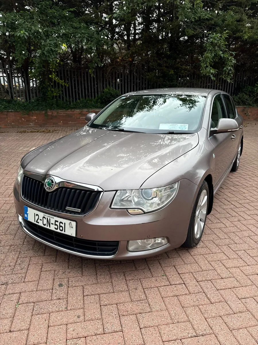 Skoda Superb - Image 1