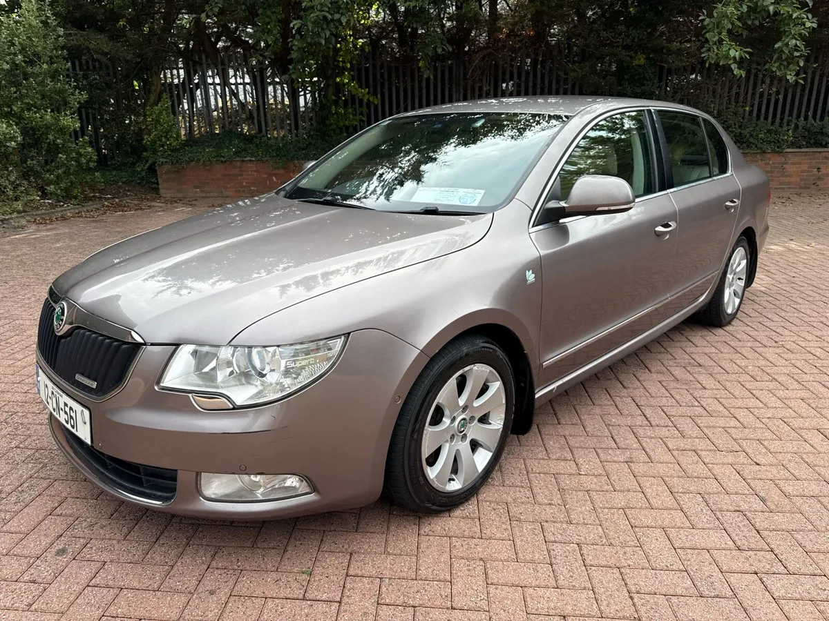 Skoda Superb - Image 2