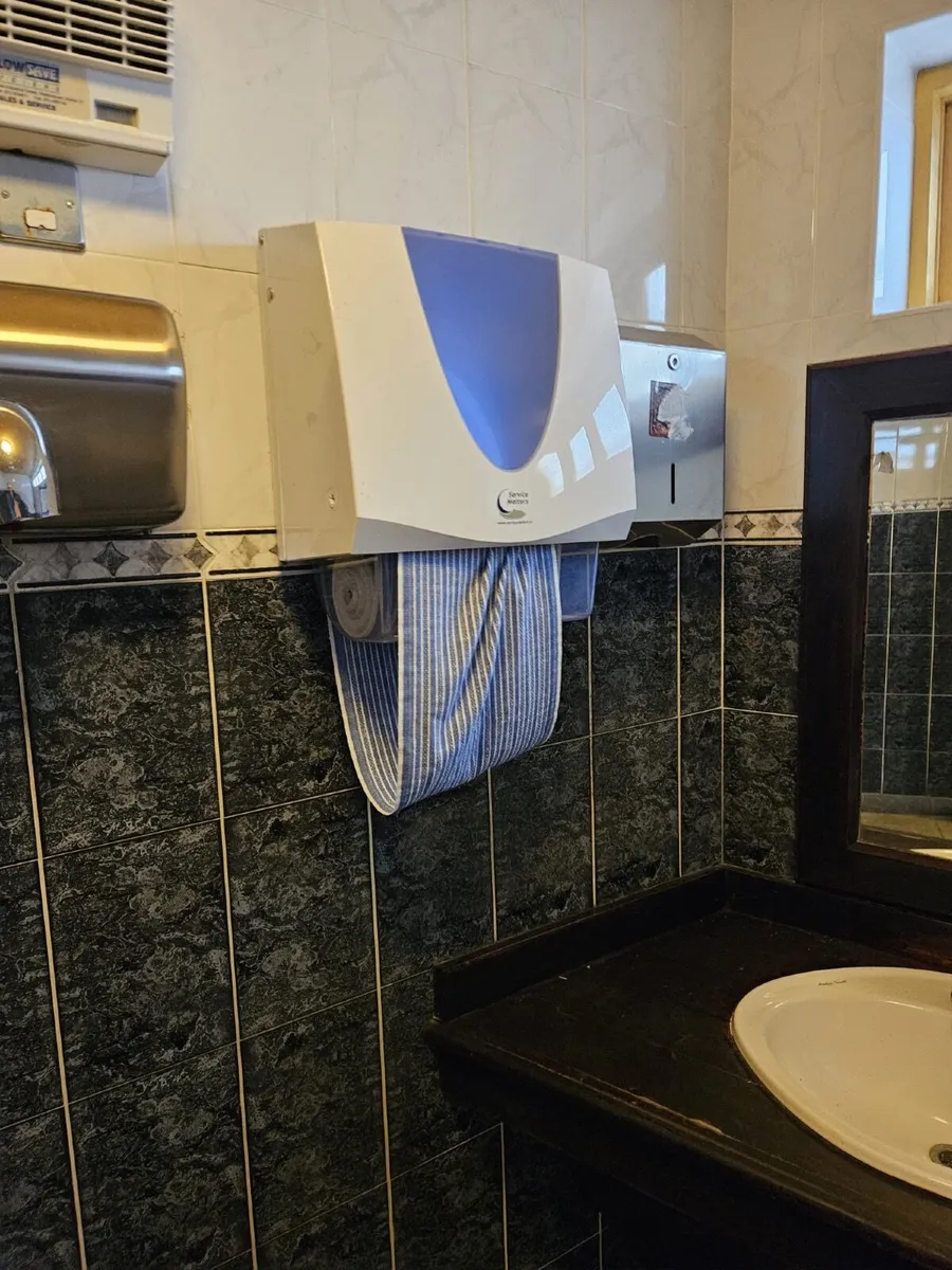 Hand Towel Holder