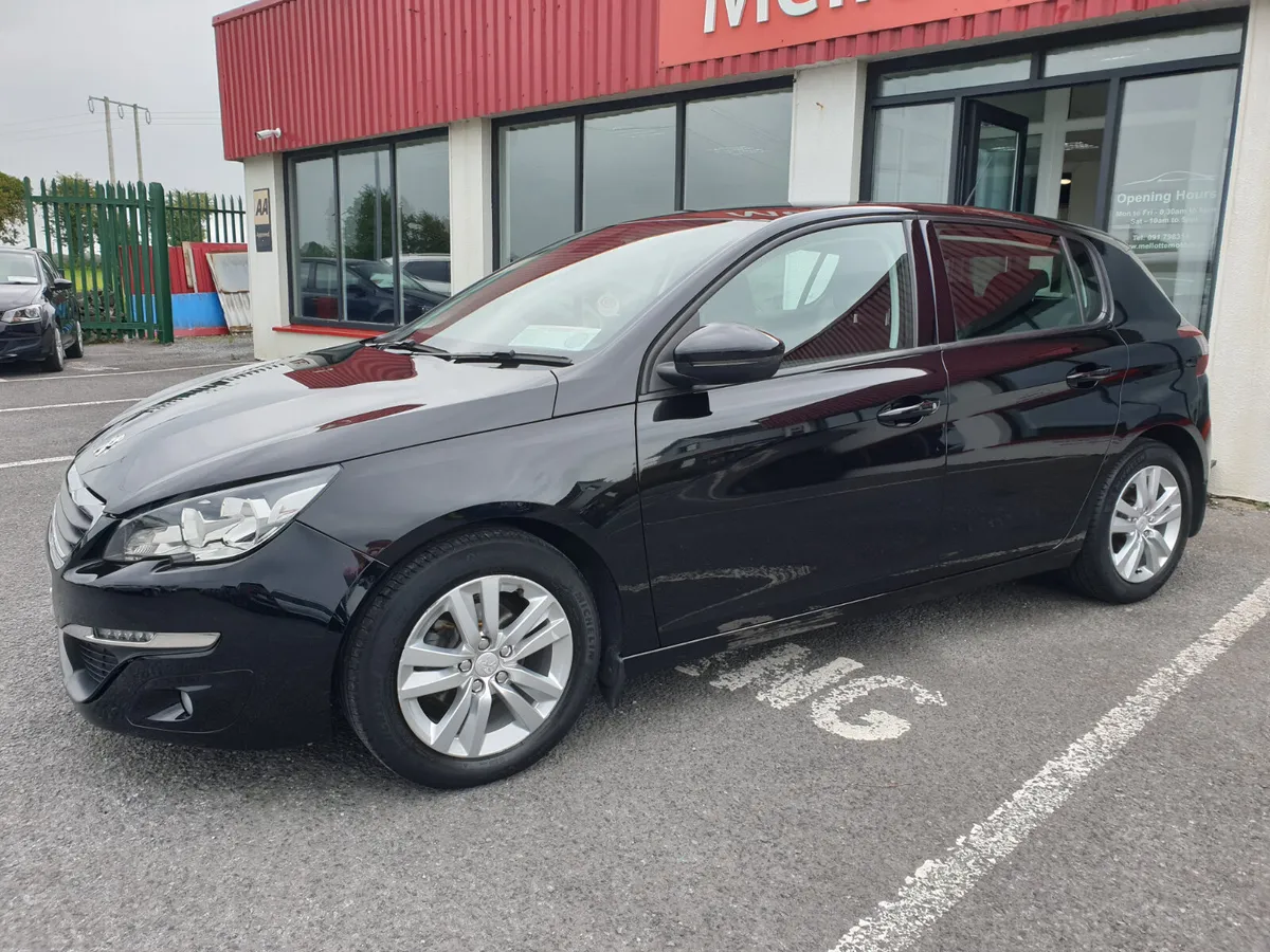 Peugeot 308 1.2 PETROL - Image 2