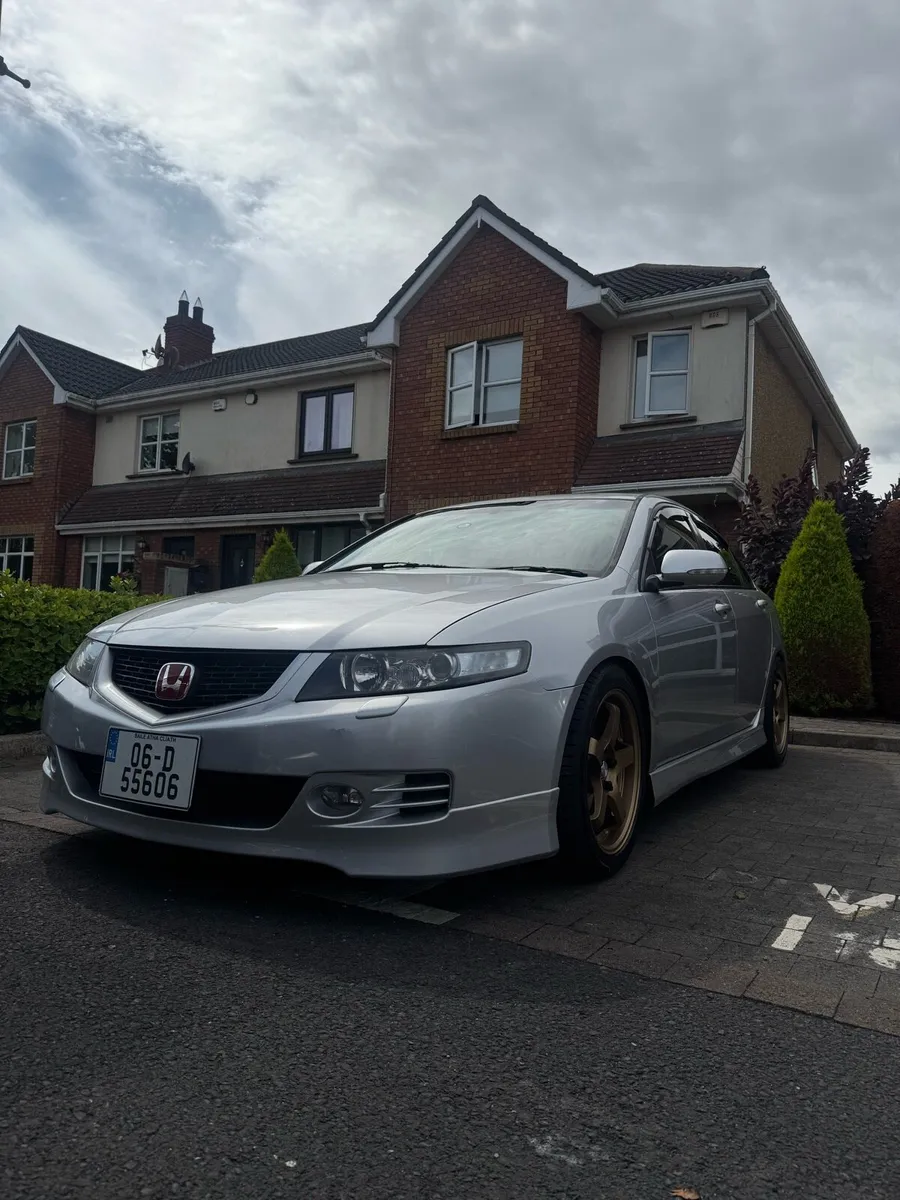 Honda Accord cl7 6 speed (on hold deposit taken) - Image 2