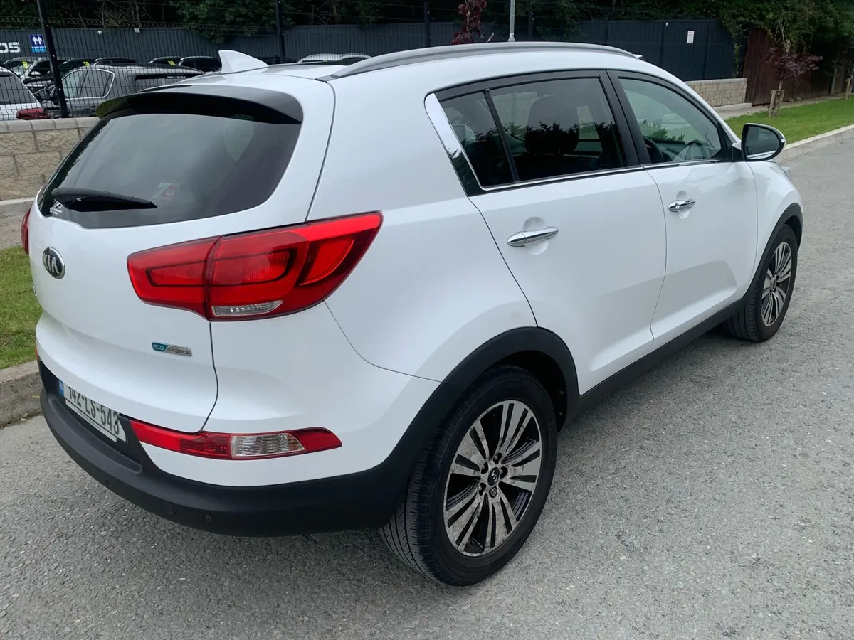 2014 Kia Sportage diesel, Nctd 12/25, taxed 8/25 - Image 4