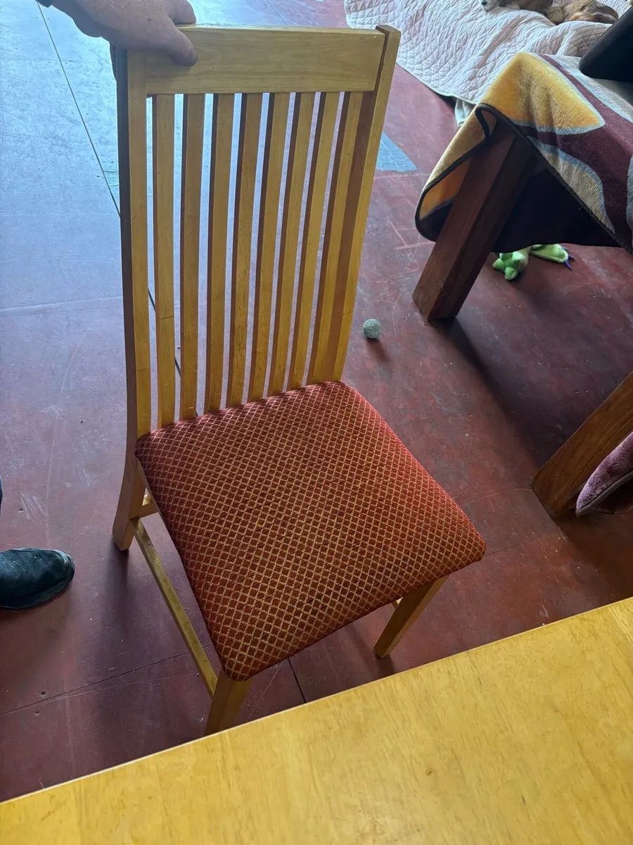 Kitchen table & 4 chairs - Image 3