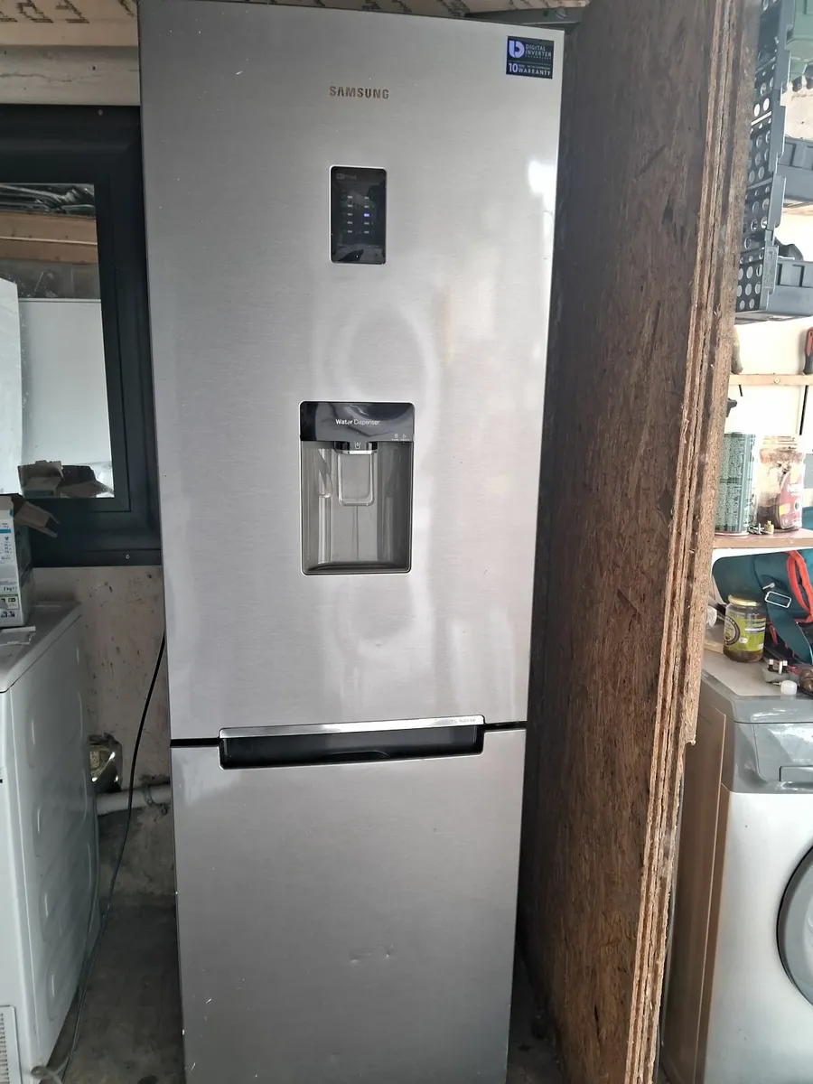 FRIDGE AND FREEZER FULL FROST FREE - Image 3