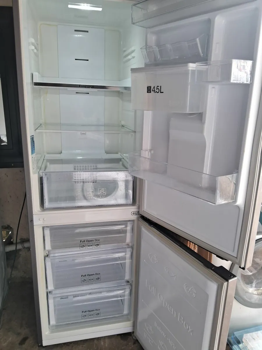 FRIDGE AND FREEZER FULL FROST FREE - Image 4
