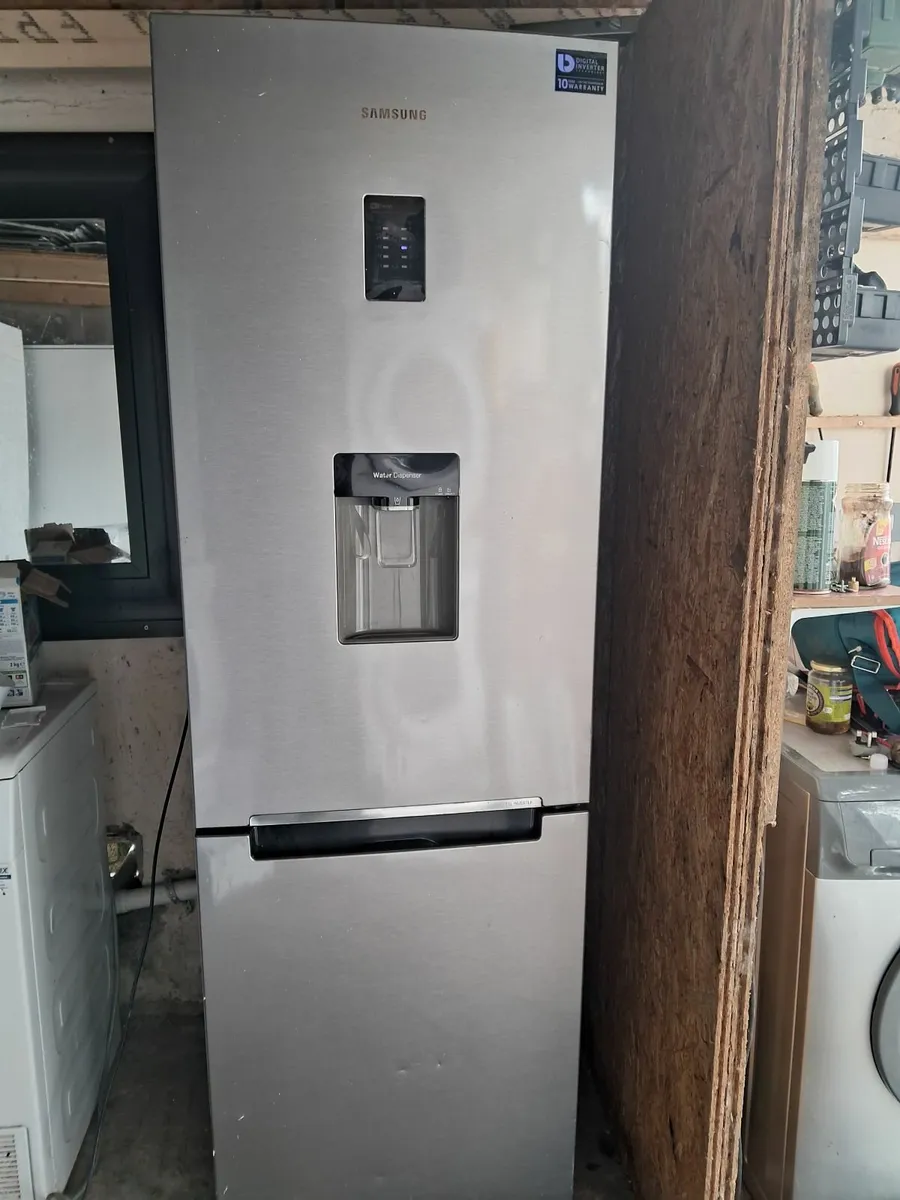 FRIDGE AND FREEZER FULL FROST FREE - Image 1