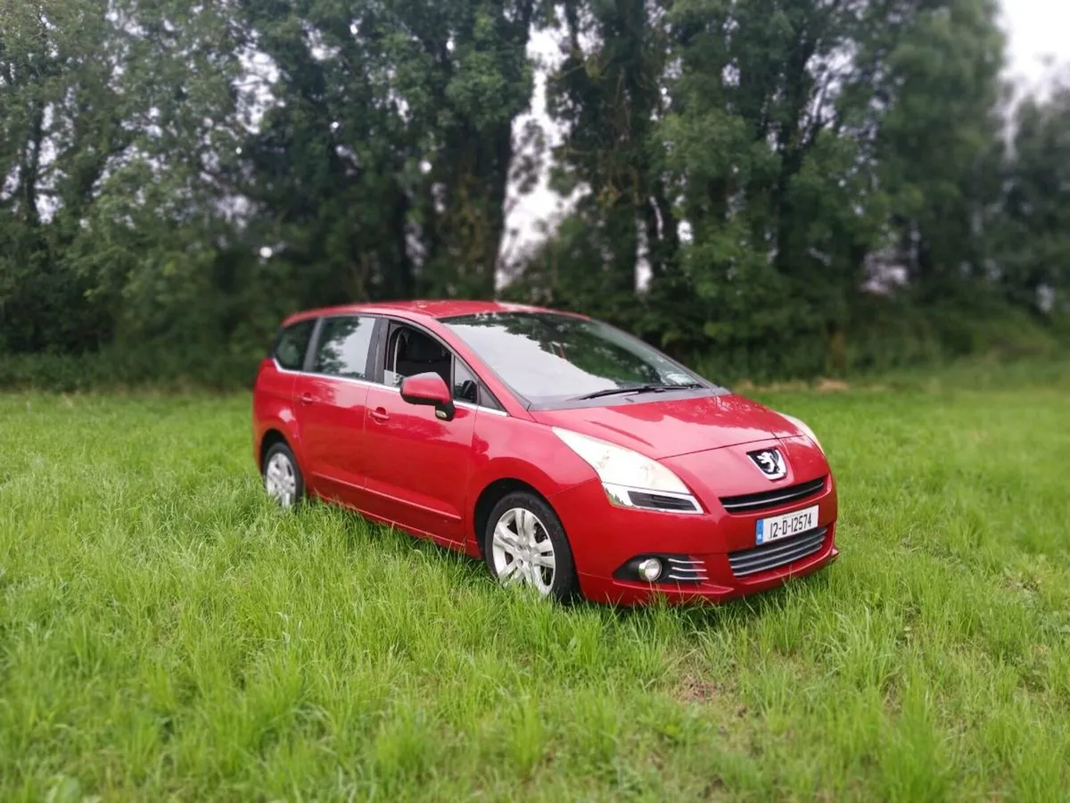 PEUGEOT 5008 SEVEN SEAT - Image 2