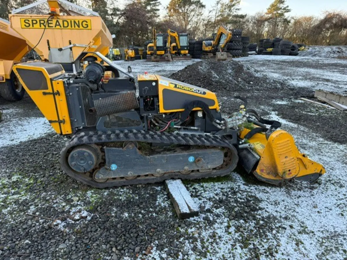 MCCONNEL ROBOCUT - Image 1