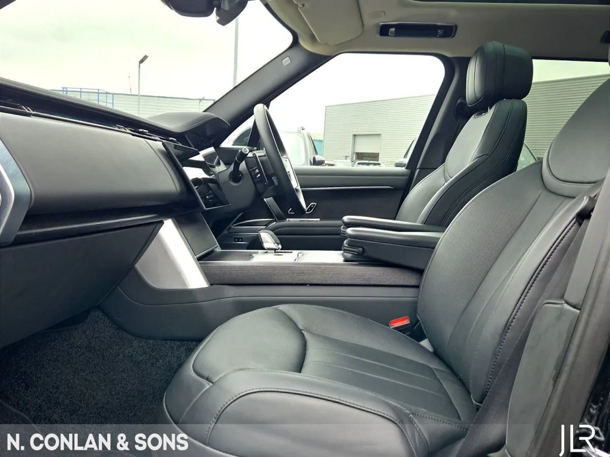 Land Rover Range Rover Phev SE  5 Year Approved W - Image 3