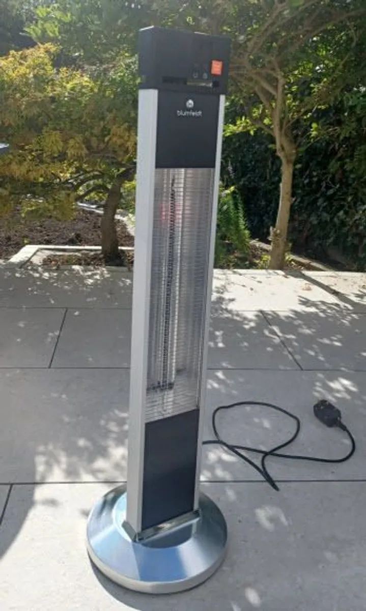 Blumfeldt Heat Guru Standing Patio Heater 2000 W - Image 1