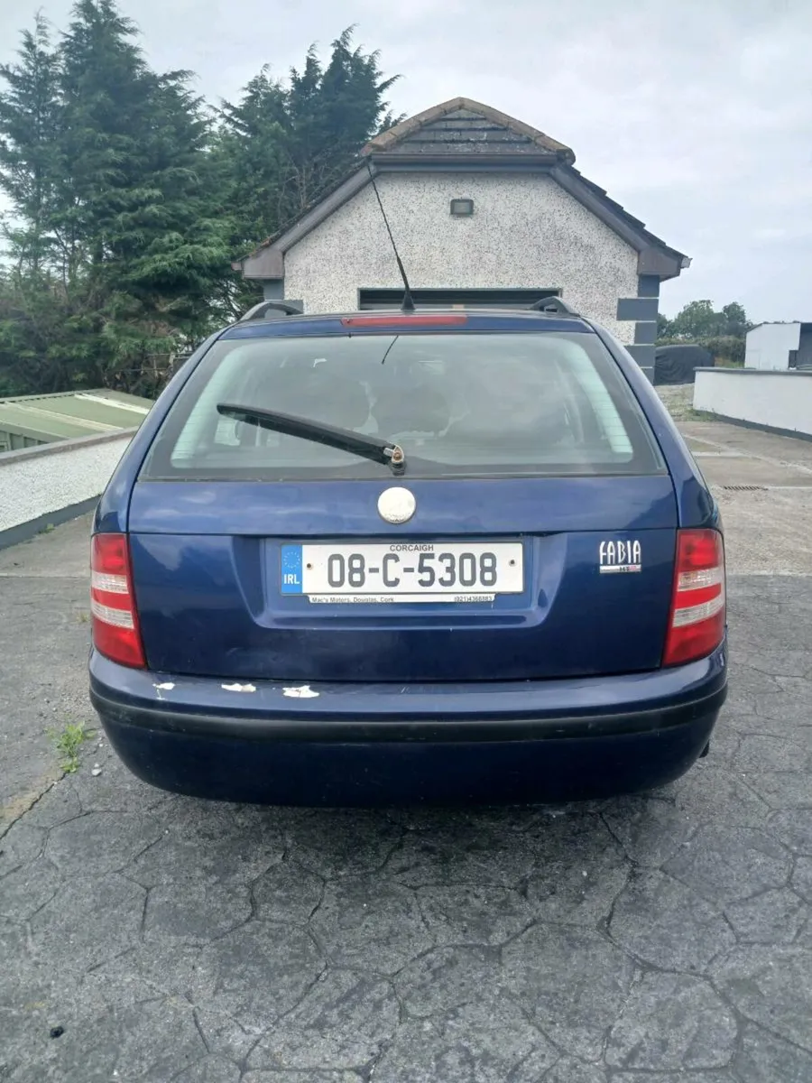 Skoda Fabia 08 1.2L - Image 4