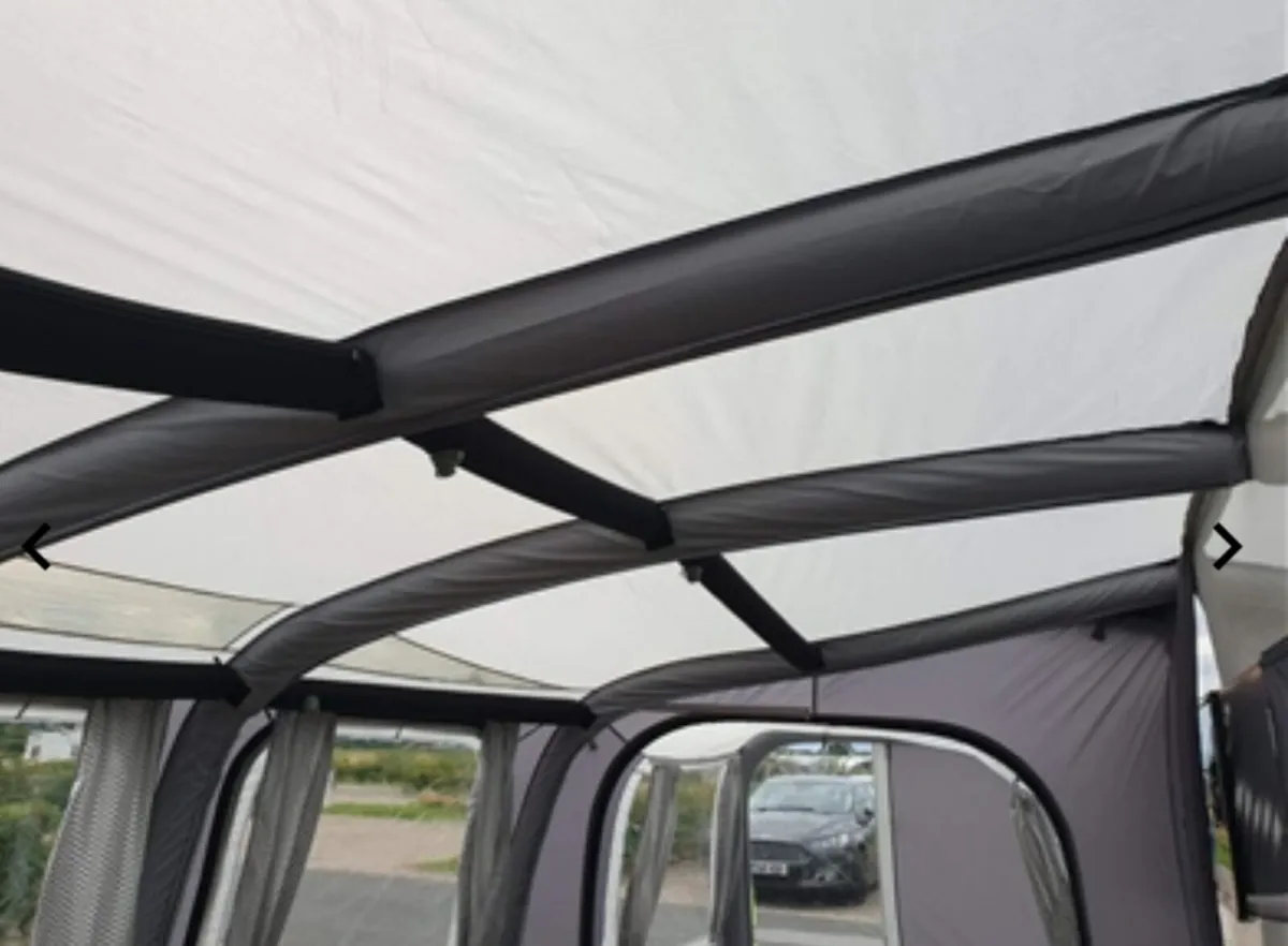 Panoramic 410 Trigano  Air Awning - Image 4