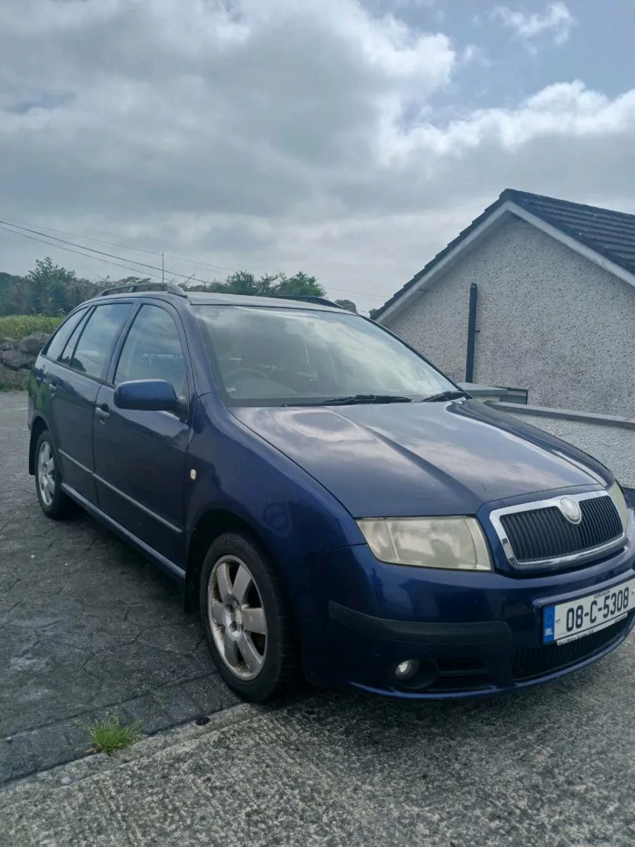 Skoda Fabia 08 1.2L - Image 1