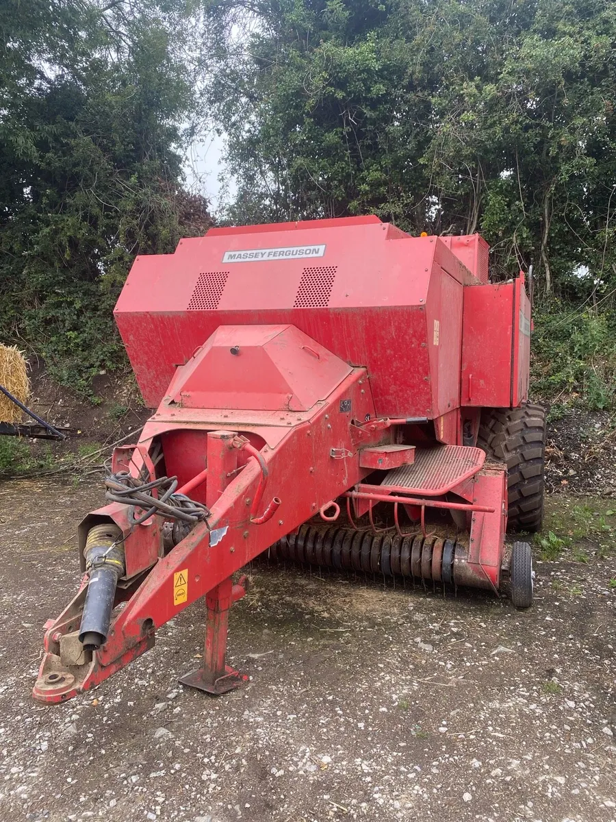 Massey Ferguson 187 Baler - Image 3