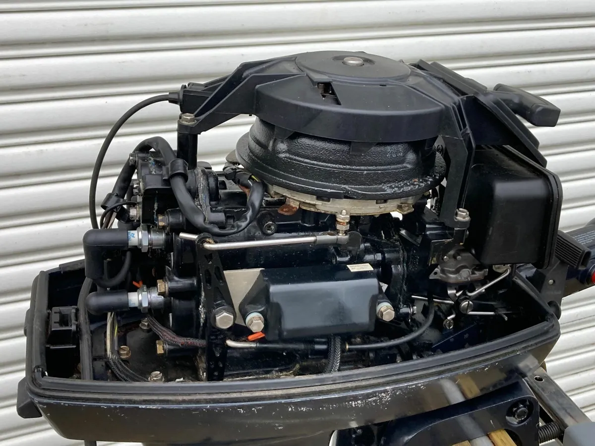 Boat Outboard engine - Image 2