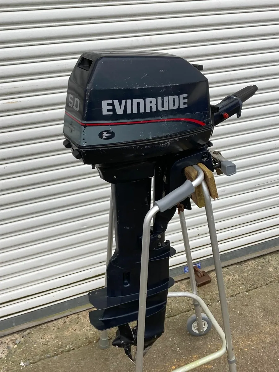 Boat Outboard engine - Image 3