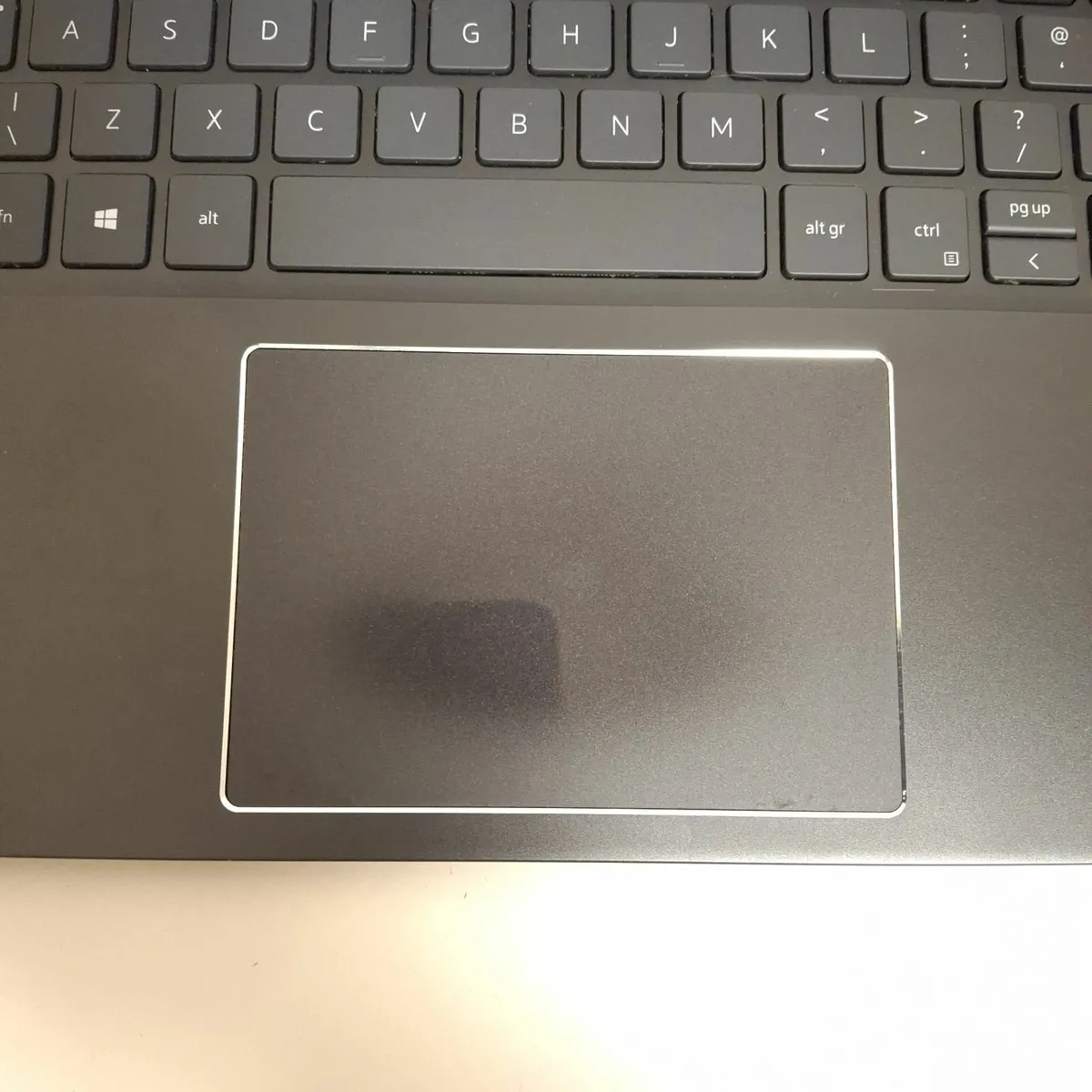 Dell Vostro 14 5401 | i5-1035G1 | 16GB RAM | 256GB - Image 3