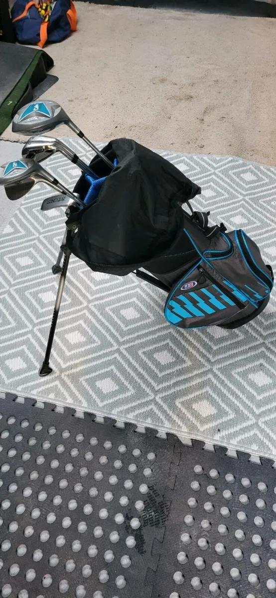 Junior golf clubs - Image 1