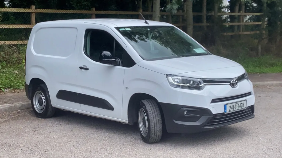 2024 TOYOTA PROACE 1.5L 84K NEW CVRT - Image 1
