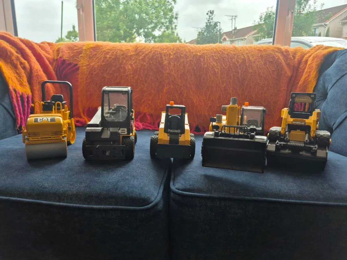 CAT & JCB toys - Image 1