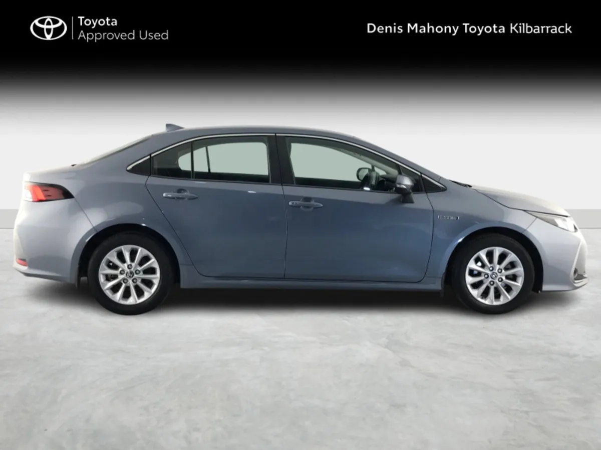Toyota Corolla LUNA SAL 4DR AUTO - Image 3