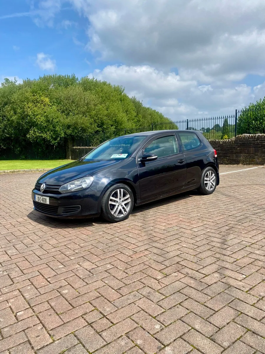 Volkswagen Golf - Image 1