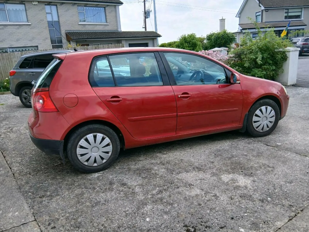 Volkswagon Golf - Image 4