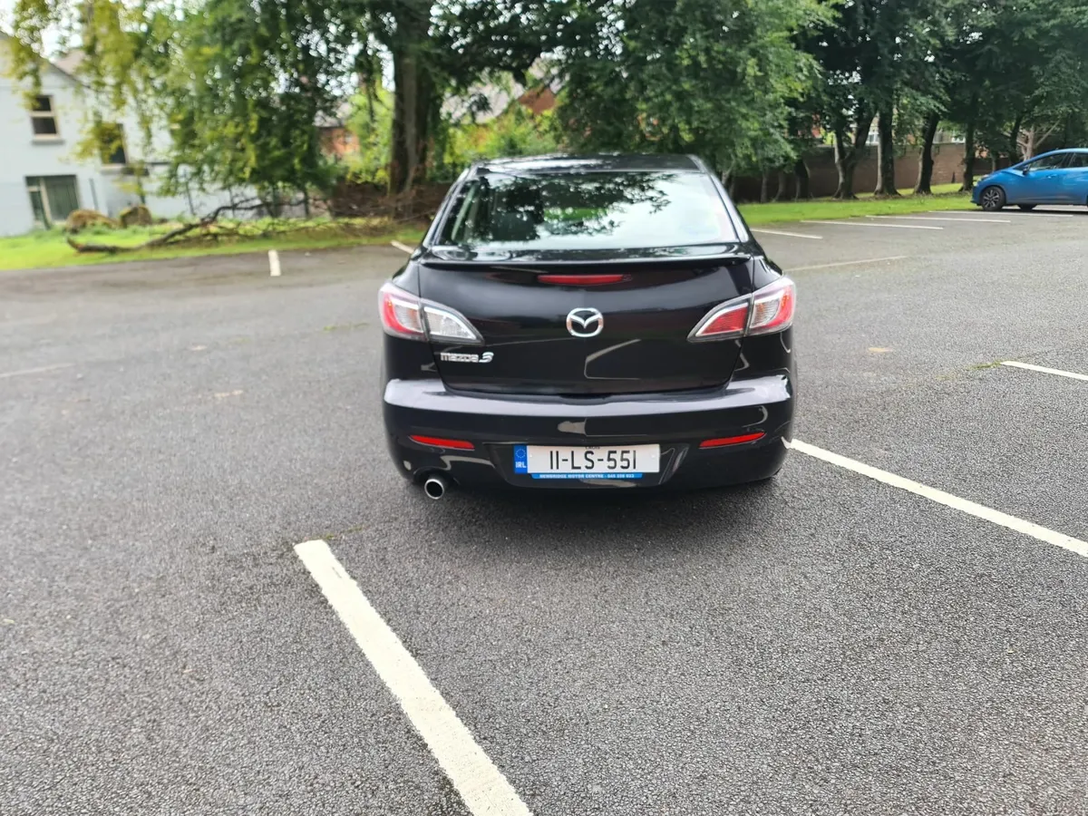 Mazda Mazda3 2011 - Image 2