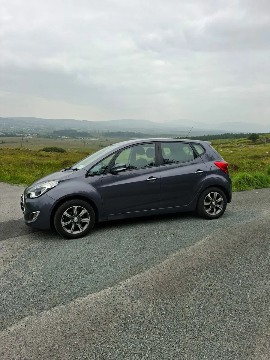 Hyundai ix20 Automatic - Image 3