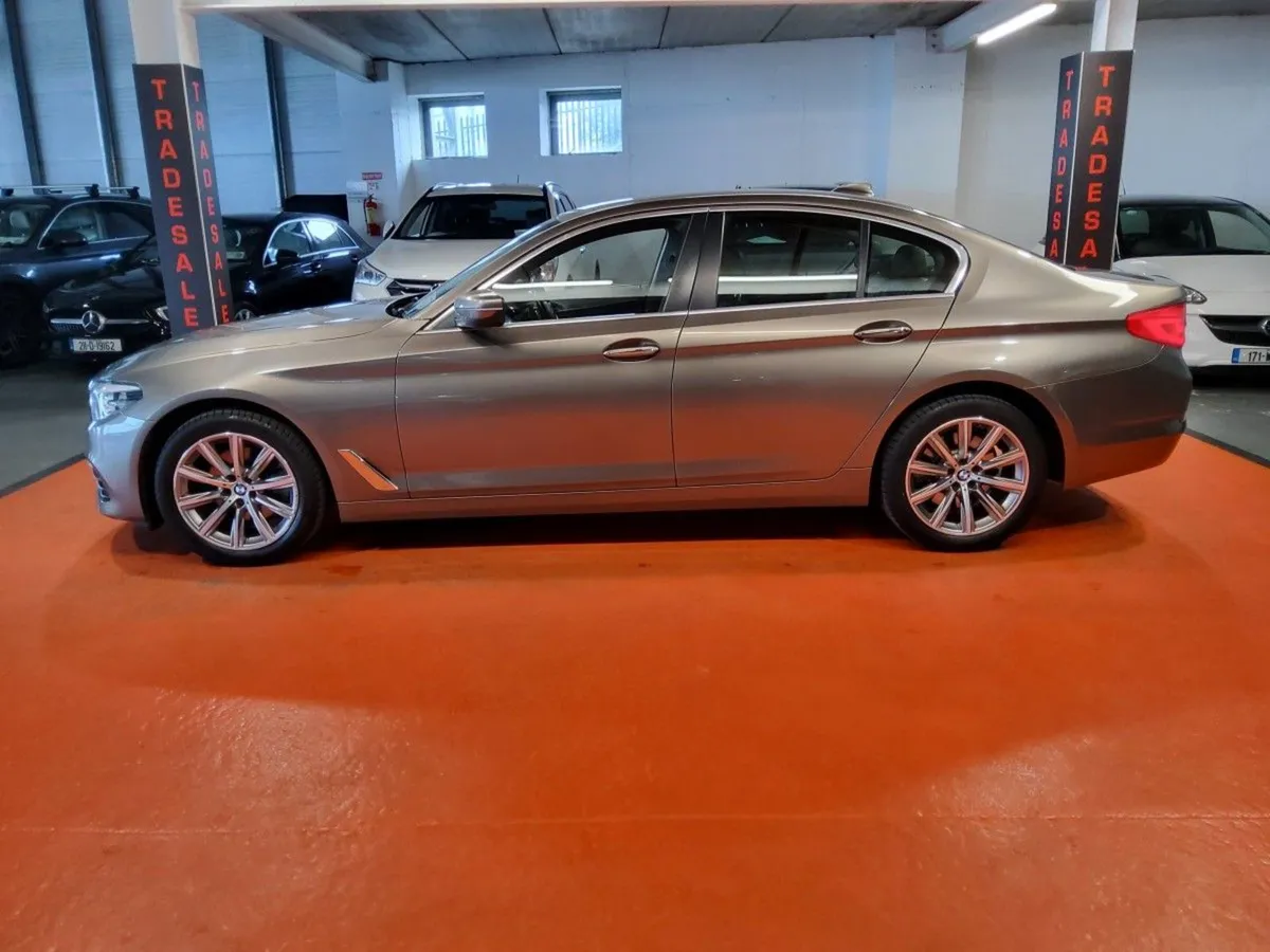 BMW 5 Series 520d SE 18  Auto - Image 3