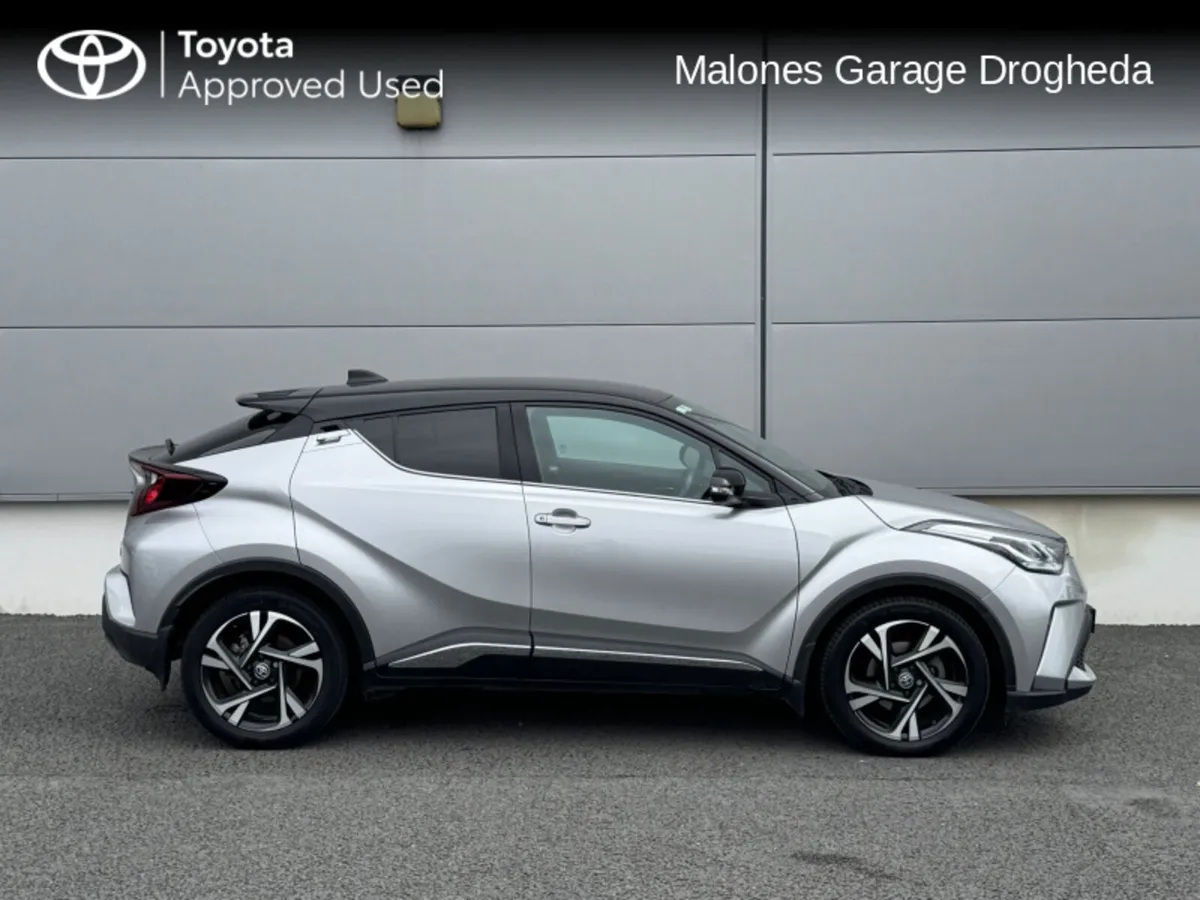 Toyota C-HR 1.8 Hybrid Sport Bi-Tone Call Now : 04 - Image 3