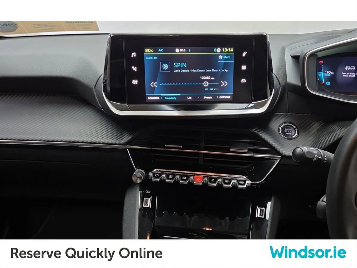 Peugeot 208 Electric 136bhp (50 Kwh) Allure Pack - Image 4
