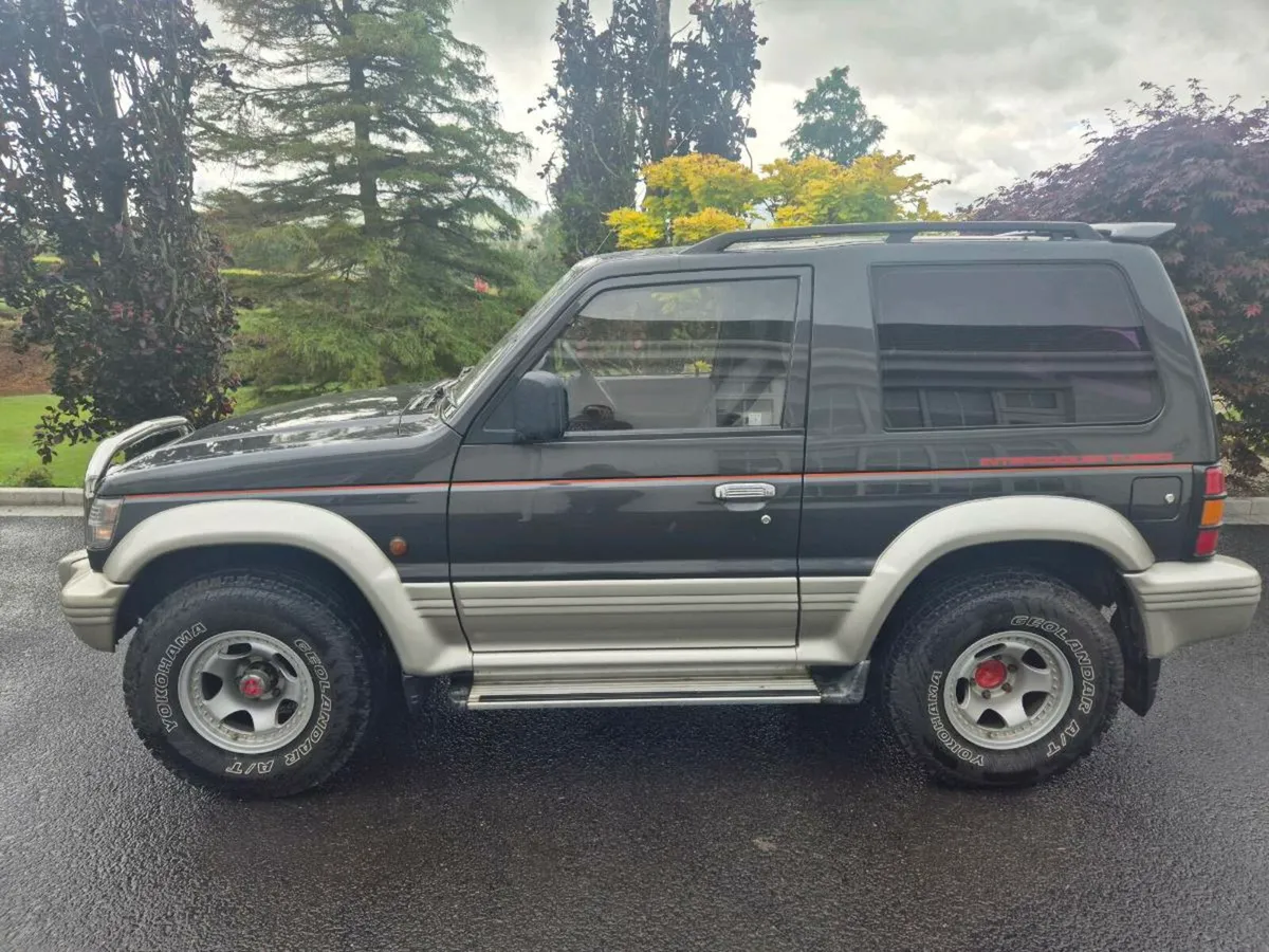 1991 Mk2 Mitsubishi Pajero 2.5td Auto - Image 3