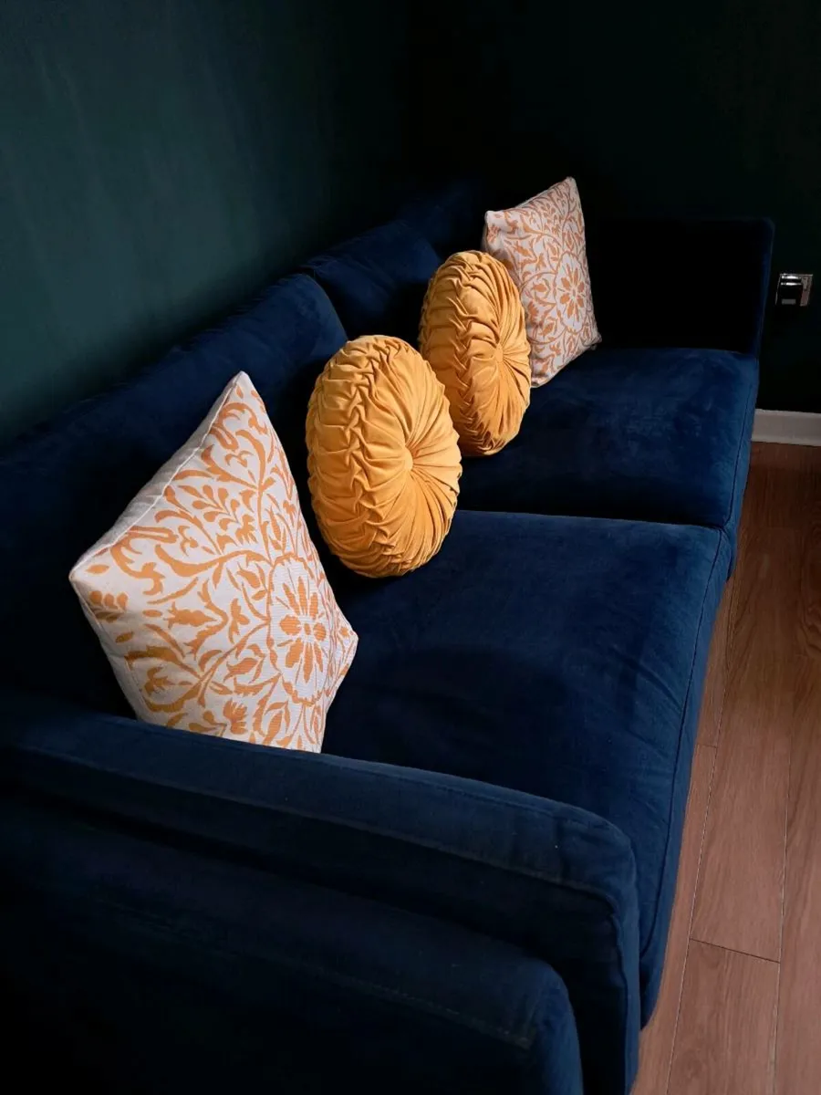 Sofa - Image 2