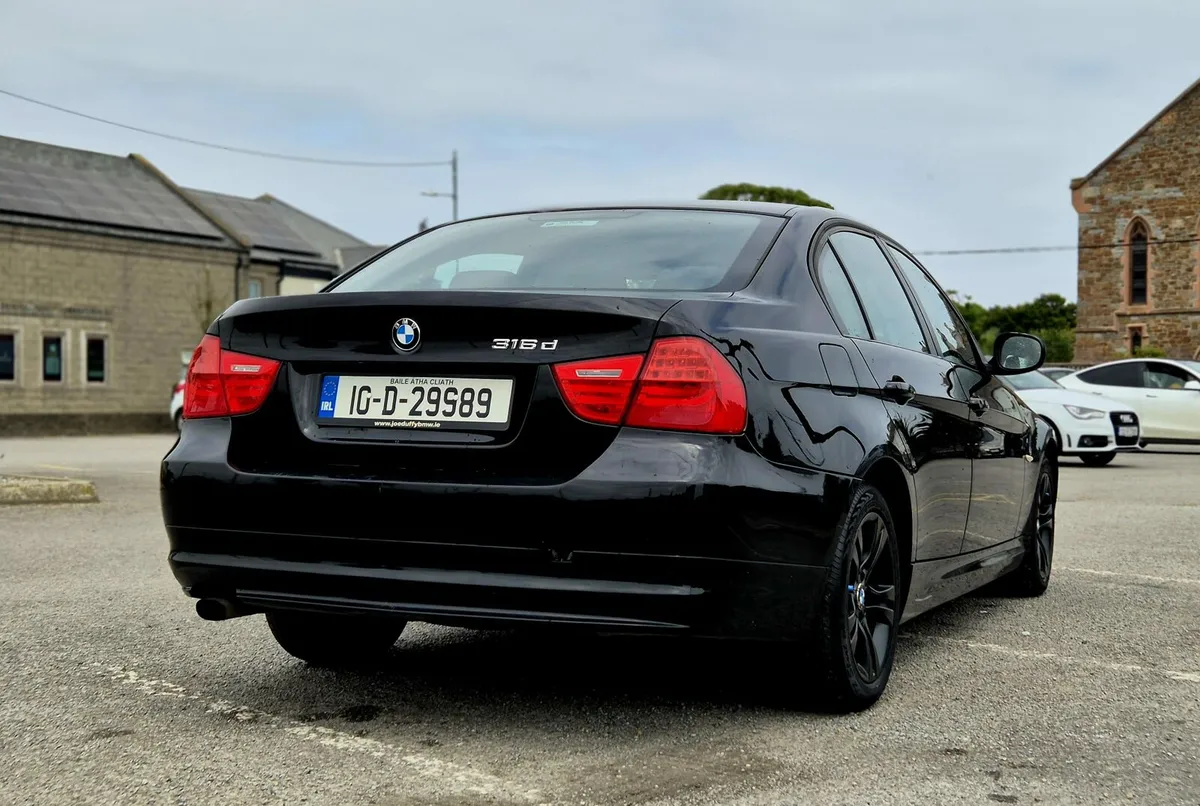 2010 BMW 316D NCT'D 11/29/25 CHEAP TAX €200 - Image 3