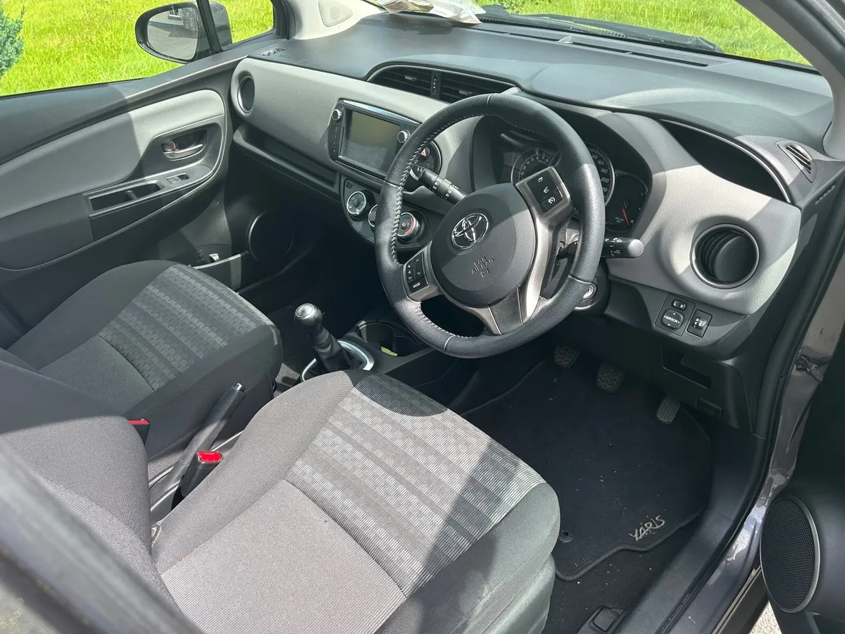 Toyota Yaris 2016 - Image 3